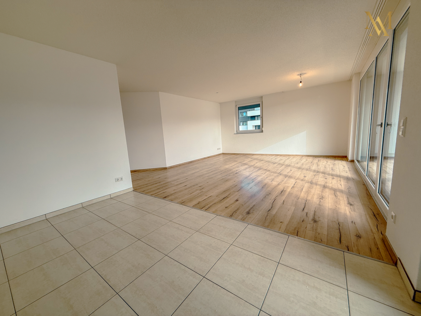 Wohnzimmer/Essbereich