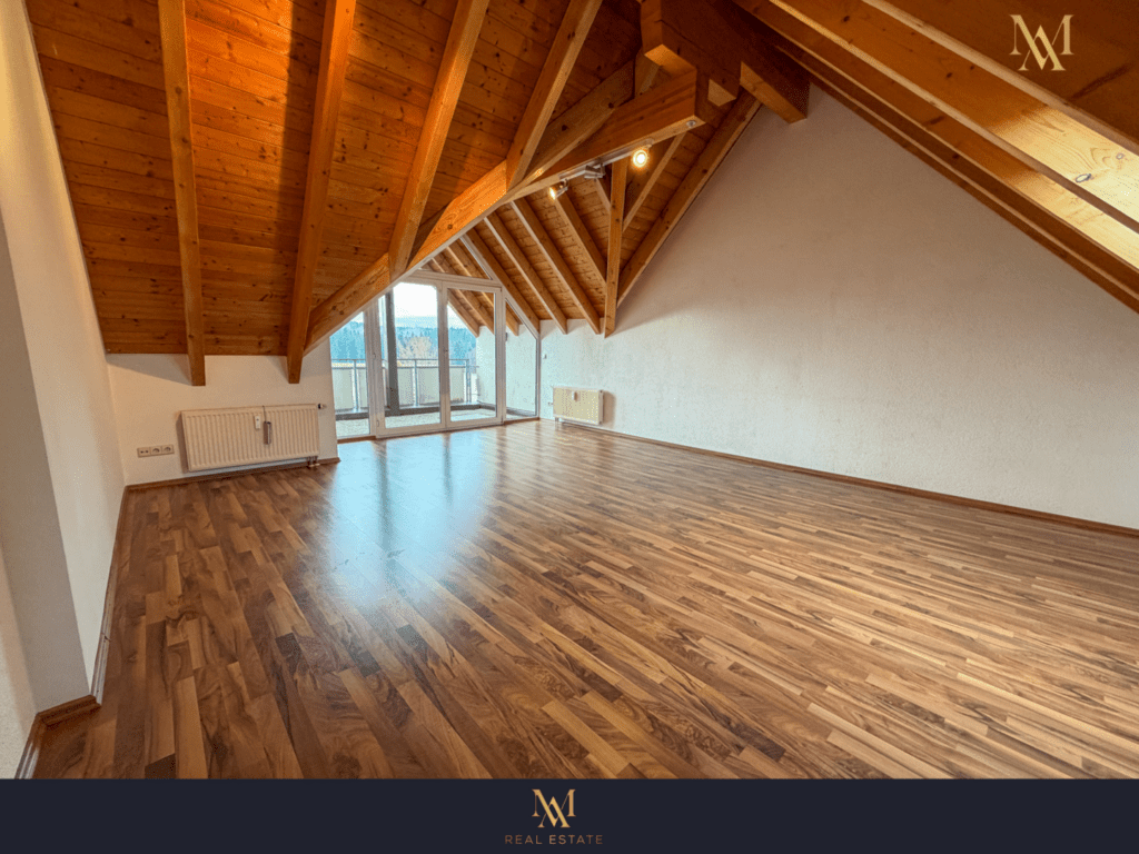 Heller und stilvoller Wohnbereich