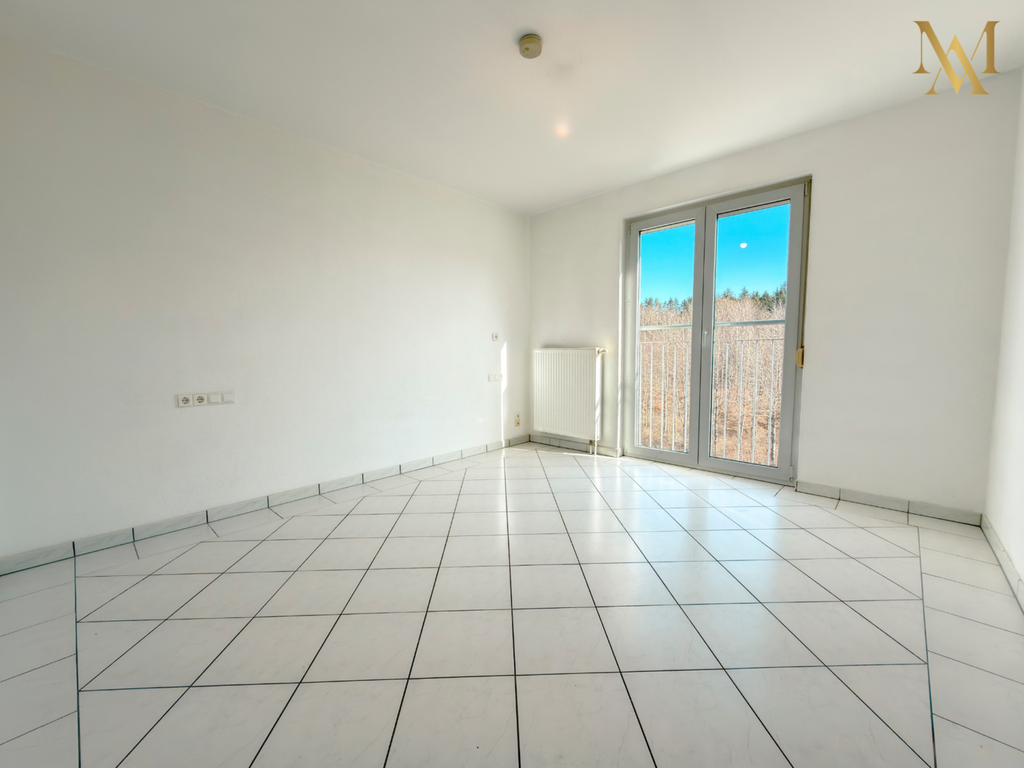 Helles Kinderzimmer mit Tageslicht