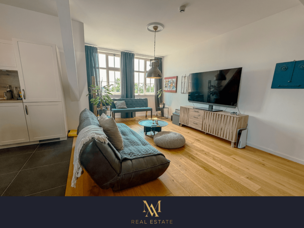 Das helle und offene Wohnzimmer