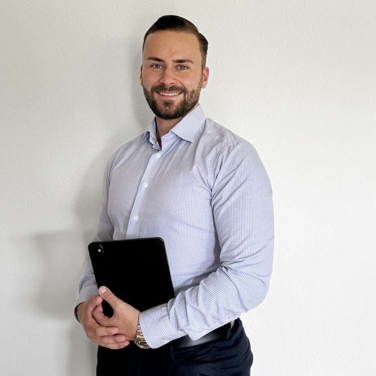 Herr Marvin Münk 